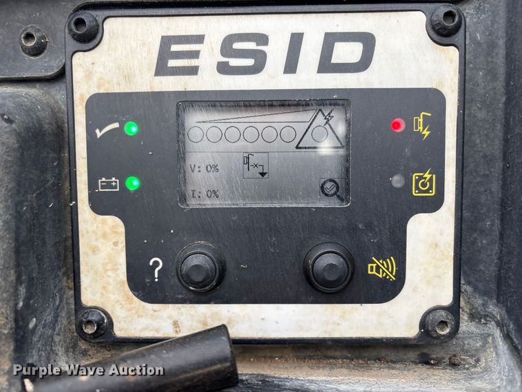 image for item FG2513 2017 Ditch Witch JT10 directional boring unit