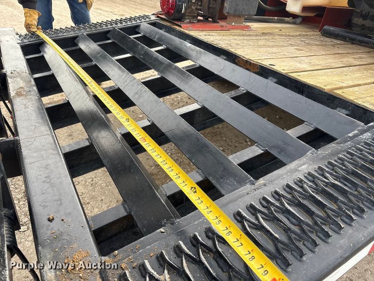 image for item FG2513 2017 Ditch Witch JT10 directional boring unit