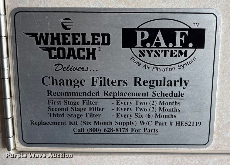 image for item FG2514 2004 Ford E450 Super Duty ambulance