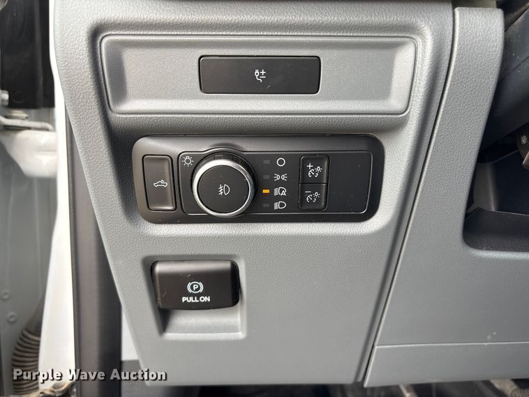 image for item FG2528 2022 Ford F150 Ext. Cab pickup truck