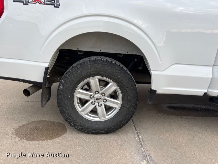 image for item FG2528 2022 Ford F150 Ext. Cab pickup truck