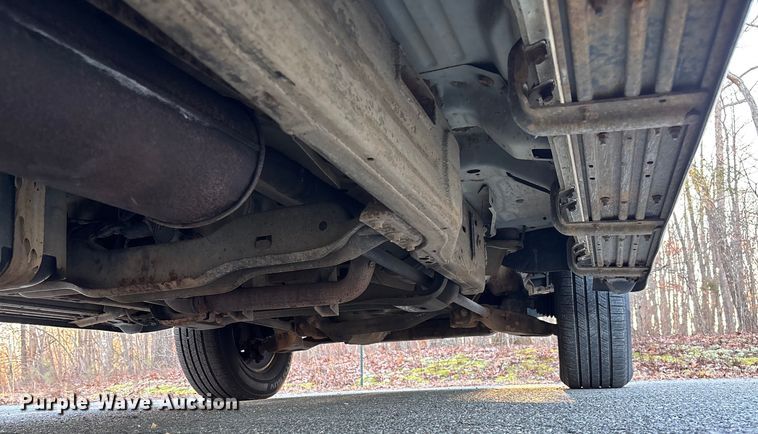 image for item FI1609 1997 Ford Expedition XLT SUV