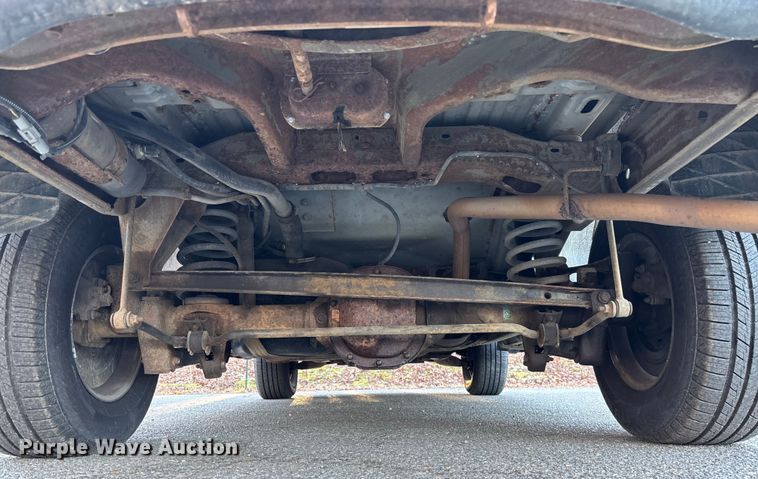 image for item FI1609 1997 Ford Expedition XLT SUV