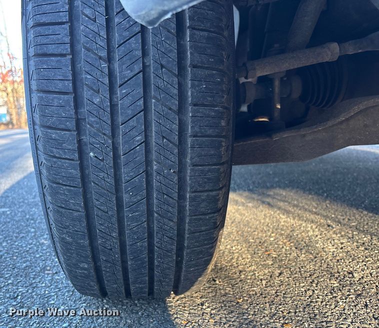 image for item FI1609 1997 Ford Expedition XLT SUV