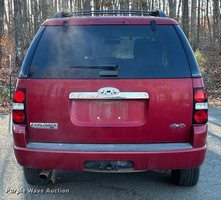 image for item FI1611 2009 Ford Explorer XLT SUV