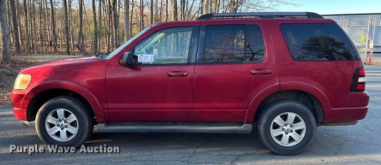 image for item FI1611 2009 Ford Explorer XLT SUV