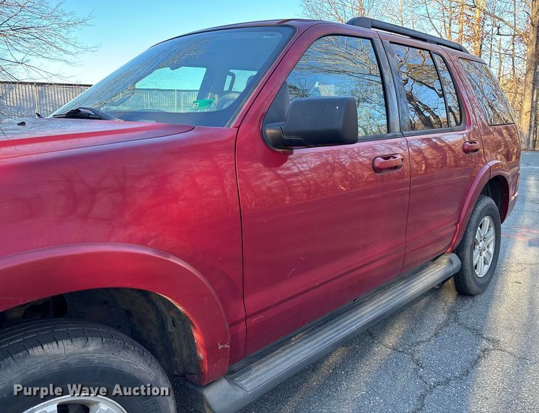 image for item FI1611 2009 Ford Explorer XLT SUV