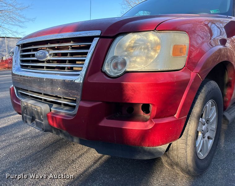 image for item FI1611 2009 Ford Explorer XLT SUV