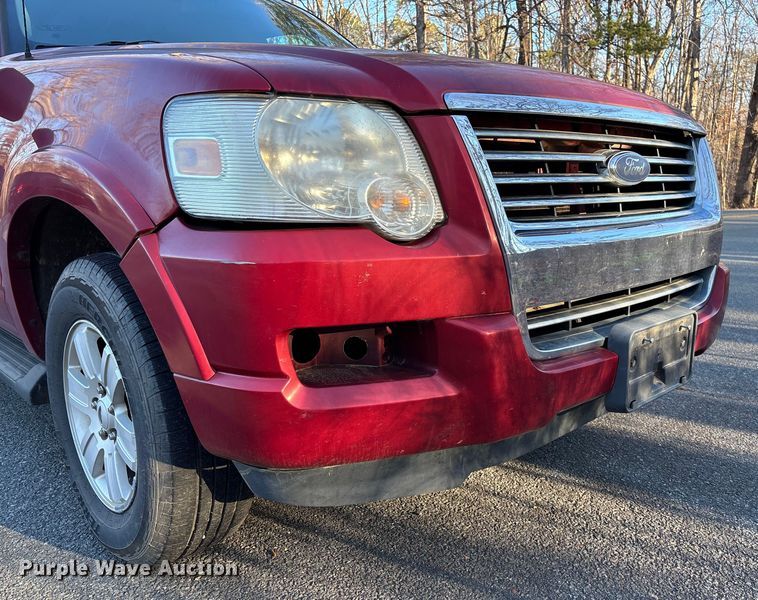 image for item FI1611 2009 Ford Explorer XLT SUV