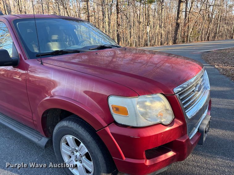 image for item FI1611 2009 Ford Explorer XLT SUV