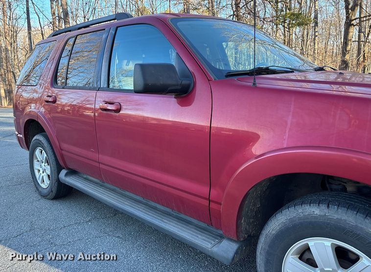image for item FI1611 2009 Ford Explorer XLT SUV
