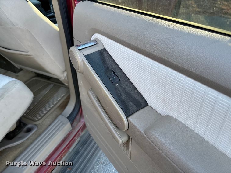 image for item FI1611 2009 Ford Explorer XLT SUV