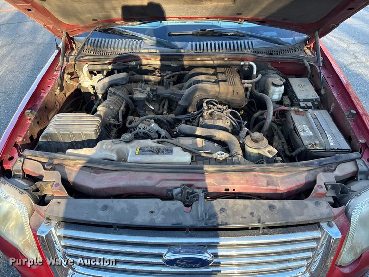image for item FI1611 2009 Ford Explorer XLT SUV
