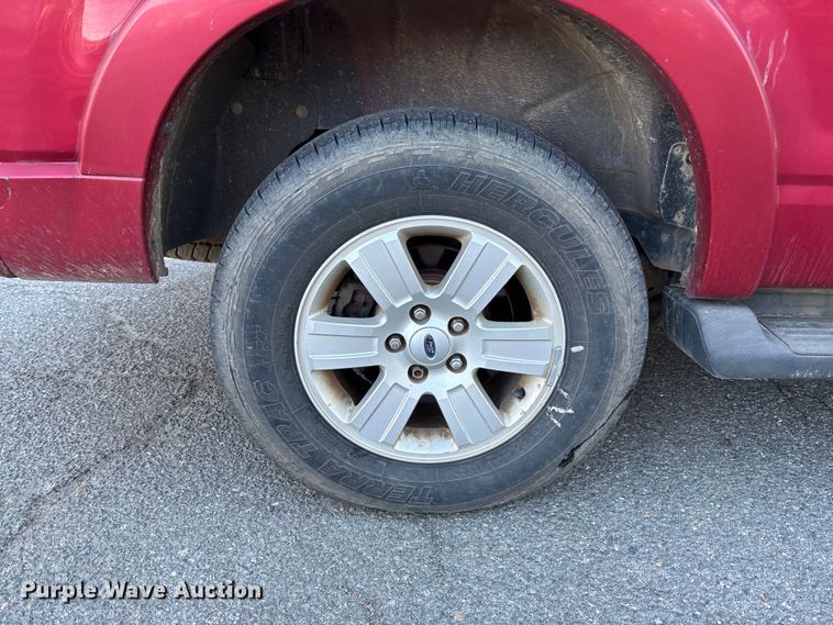 image for item FI1611 2009 Ford Explorer XLT SUV