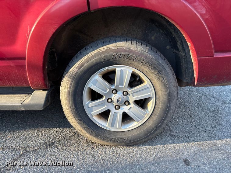 image for item FI1611 2009 Ford Explorer XLT SUV