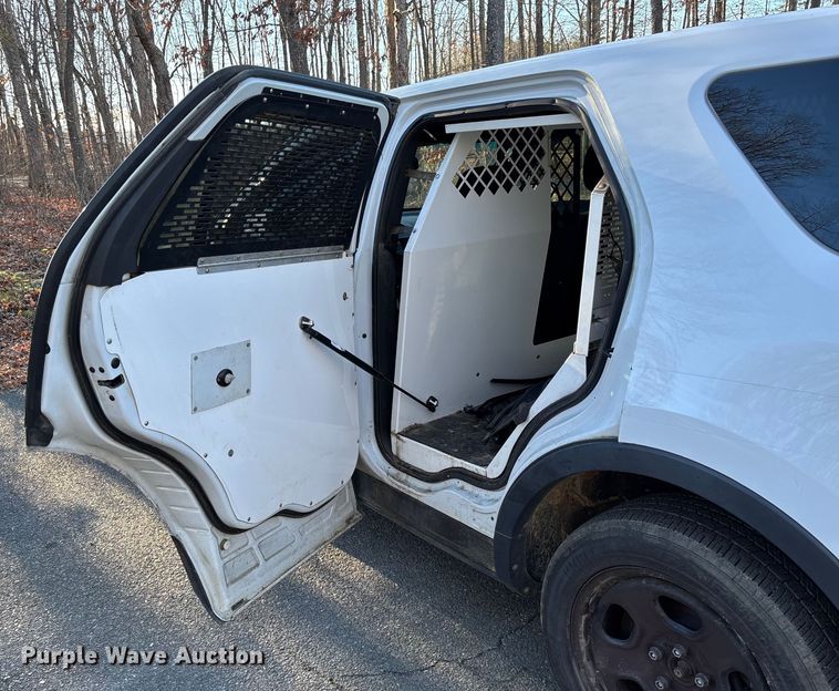 image for item FI1612 2015 Ford Explorer Police Interceptor SUV