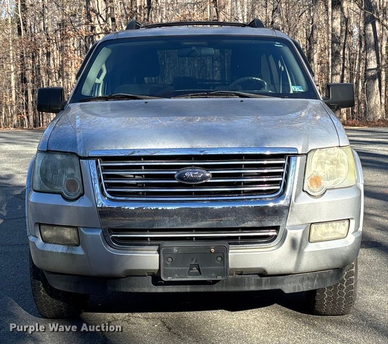 image for item FI1613 2010 Ford Explorer XLT SUV