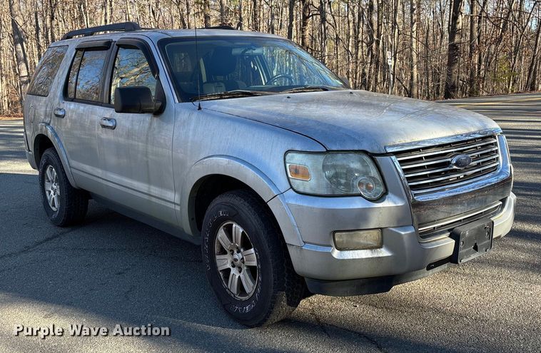 image for item FI1613 2010 Ford Explorer XLT SUV