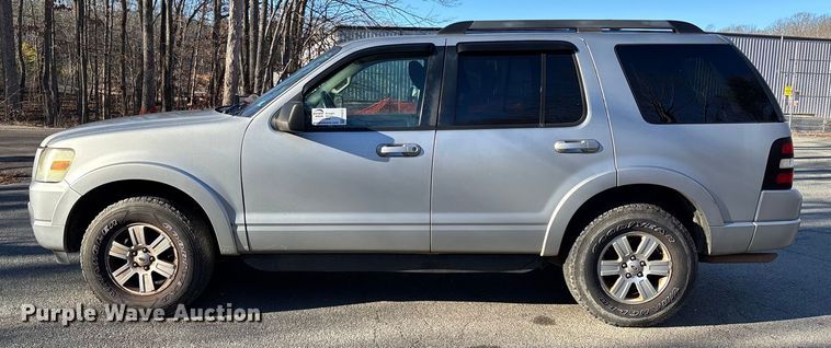 image for item FI1613 2010 Ford Explorer XLT SUV