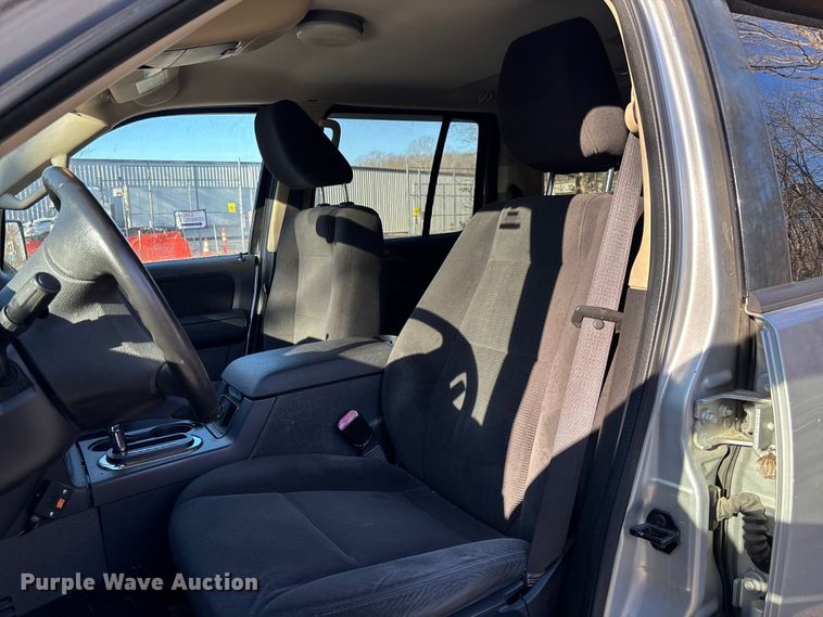 image for item FI1613 2010 Ford Explorer XLT SUV