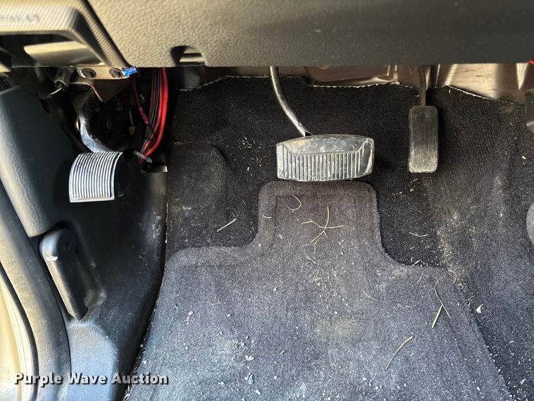 image for item FI1613 2010 Ford Explorer XLT SUV