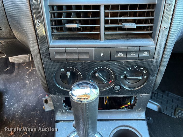 image for item FI1613 2010 Ford Explorer XLT SUV