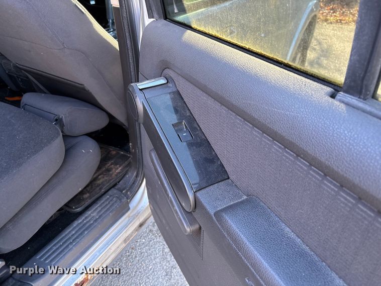 image for item FI1613 2010 Ford Explorer XLT SUV