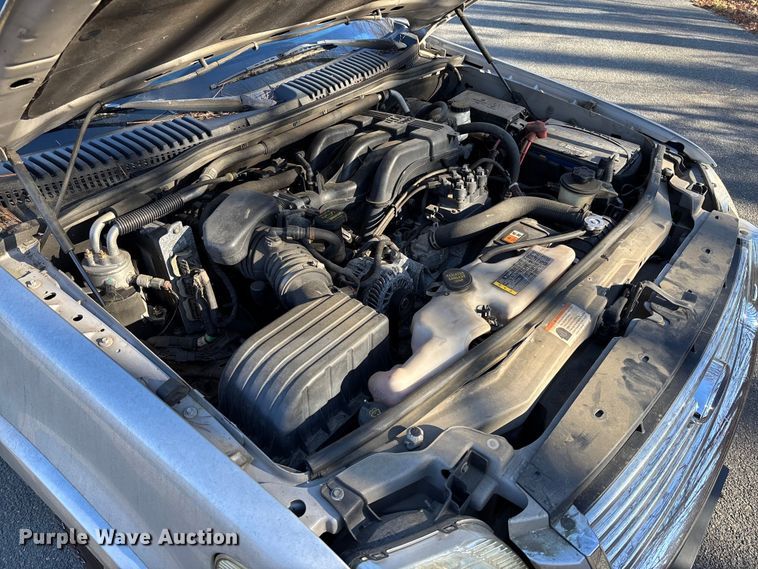 image for item FI1613 2010 Ford Explorer XLT SUV