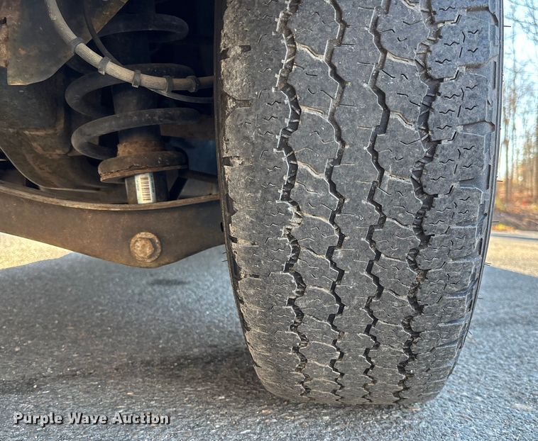 image for item FI1613 2010 Ford Explorer XLT SUV