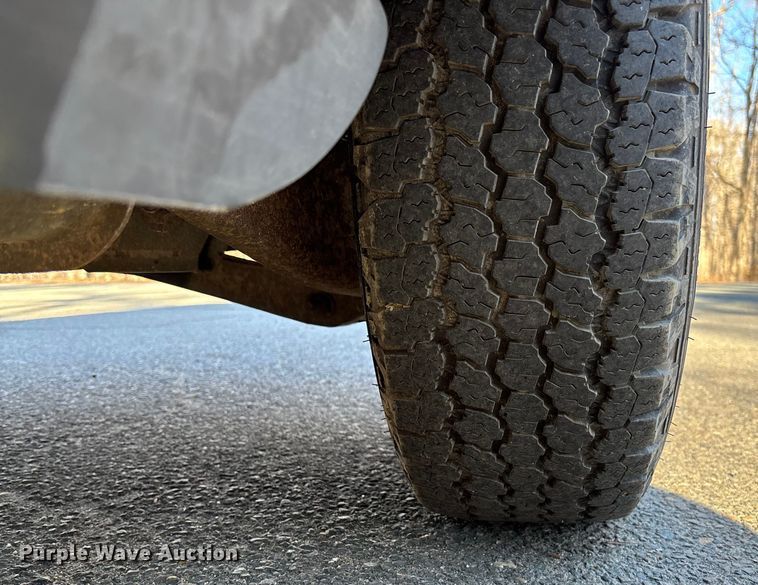 image for item FI1613 2010 Ford Explorer XLT SUV