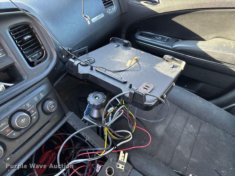 image for item FI1614 2011 Dodge Charger Police 