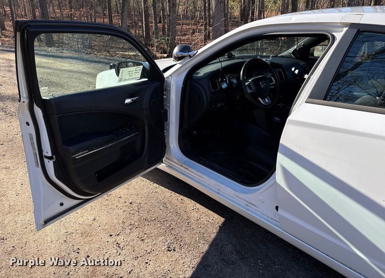 image for item FI1615 2014 Dodge Charger Police 