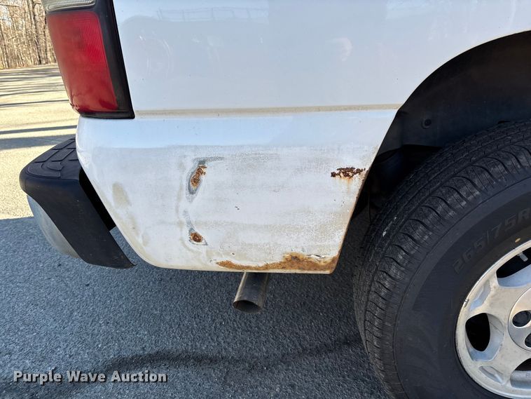 image for item FI1616 2004 Chevrolet Tahoe SUV