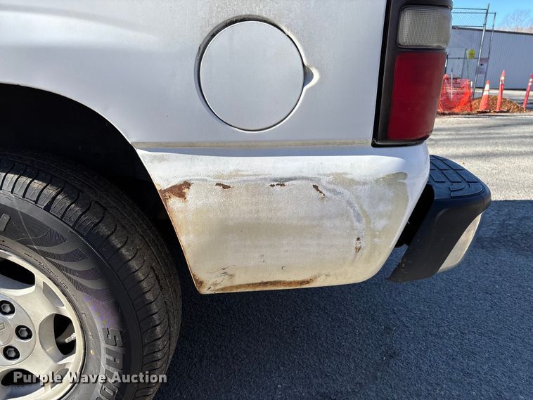 image for item FI1616 2004 Chevrolet Tahoe SUV