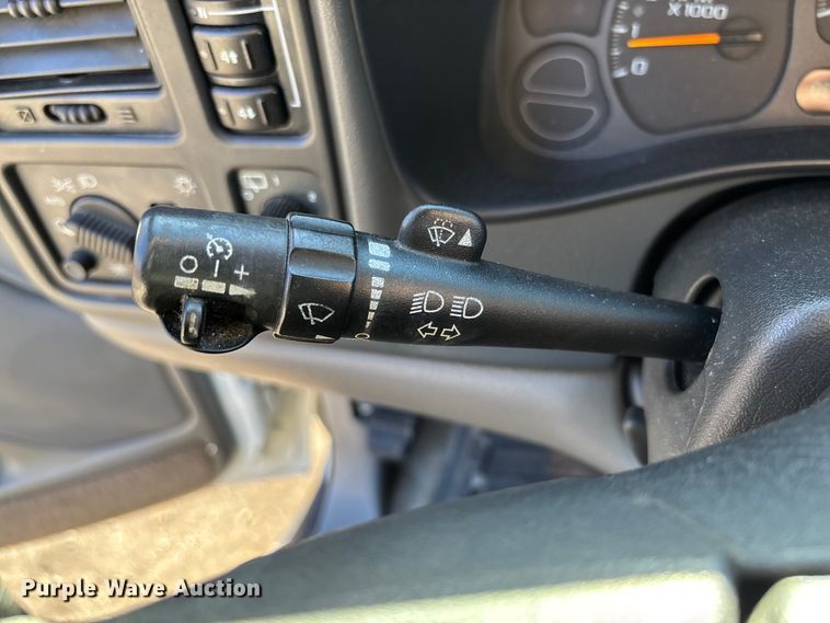 image for item FI1616 2004 Chevrolet Tahoe SUV