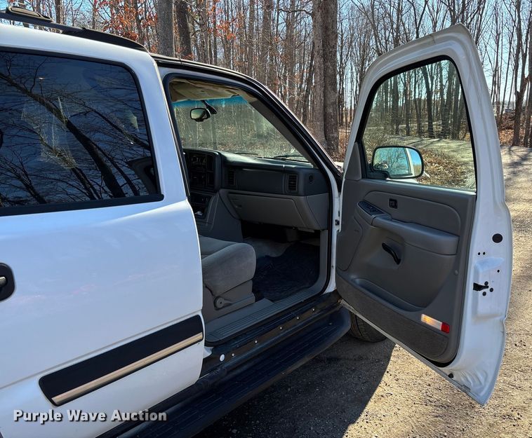 image for item FI1616 2004 Chevrolet Tahoe SUV