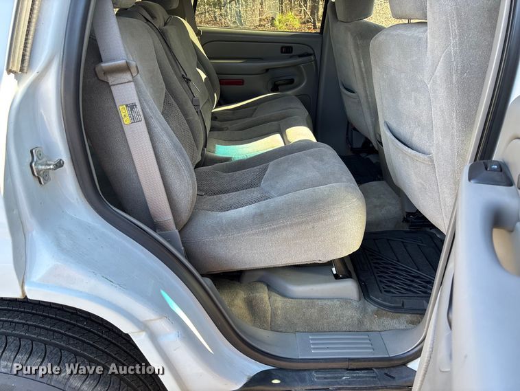 image for item FI1616 2004 Chevrolet Tahoe SUV