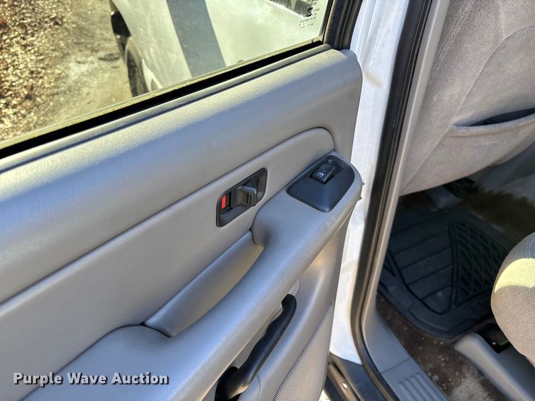 image for item FI1616 2004 Chevrolet Tahoe SUV