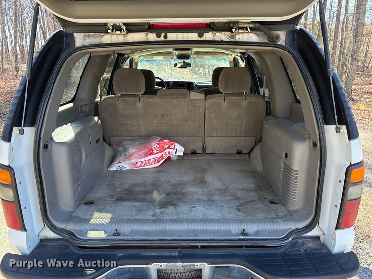 image for item FI1616 2004 Chevrolet Tahoe SUV