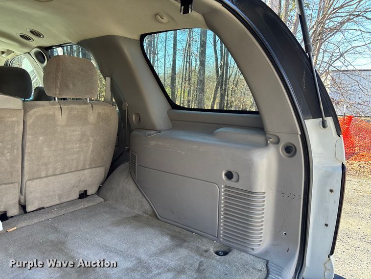 image for item FI1616 2004 Chevrolet Tahoe SUV