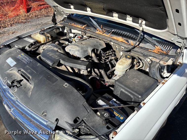 image for item FI1616 2004 Chevrolet Tahoe SUV