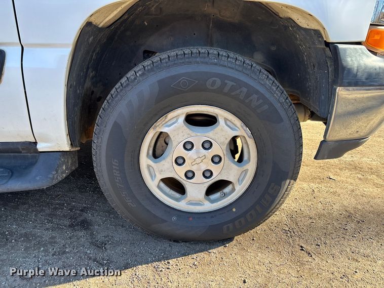 image for item FI1616 2004 Chevrolet Tahoe SUV