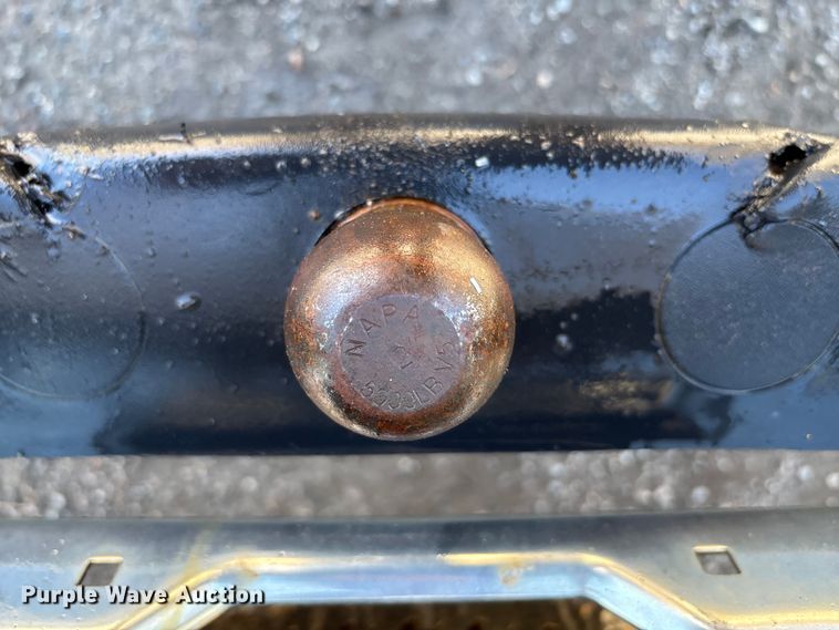 image for item FI1617 2000 Ford F150 XLT pickup truck