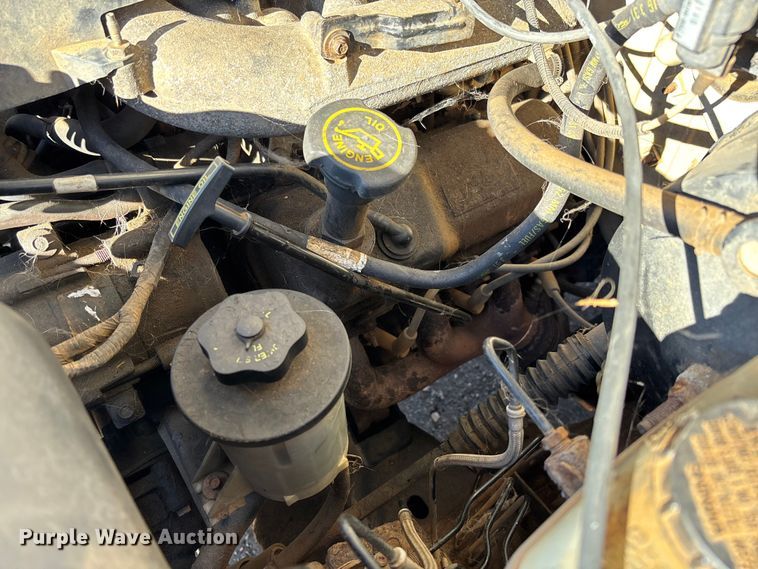 image for item FI1617 2000 Ford F150 XLT pickup truck