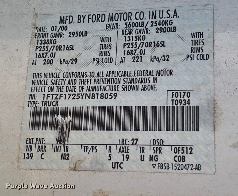 image for item FI1617 2000 Ford F150 XLT pickup truck