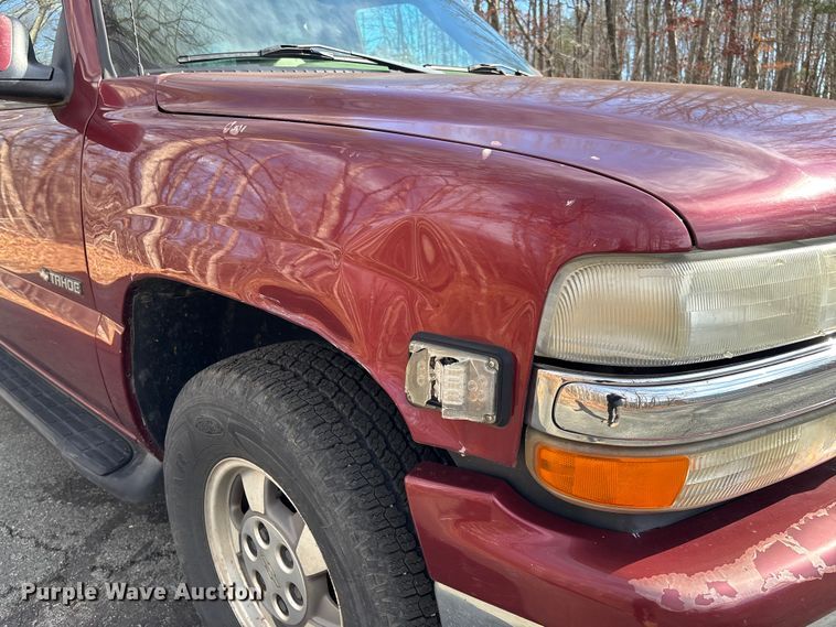 image for item FI1618 2002 Chevrolet Tahoe SUV