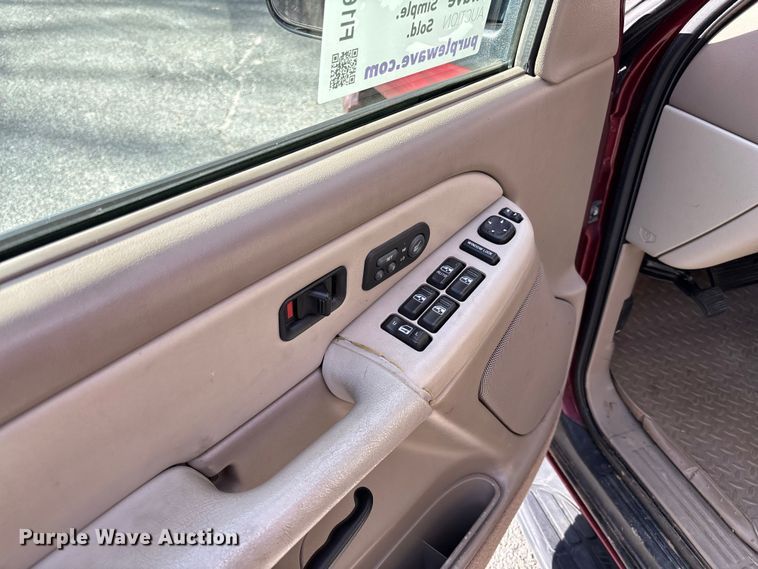 image for item FI1618 2002 Chevrolet Tahoe SUV