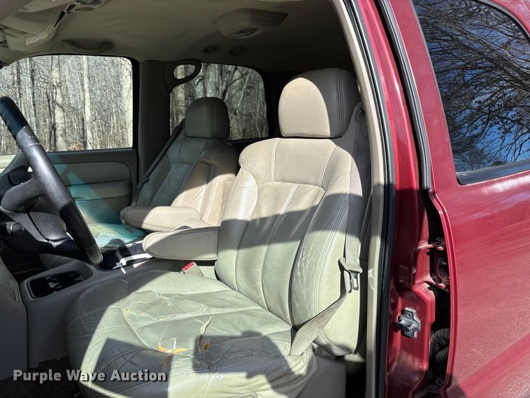 image for item FI1618 2002 Chevrolet Tahoe SUV