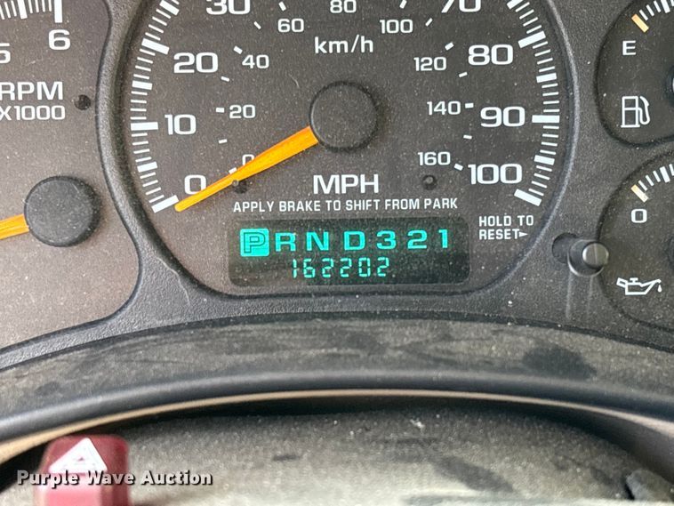 image for item FI1618 2002 Chevrolet Tahoe SUV