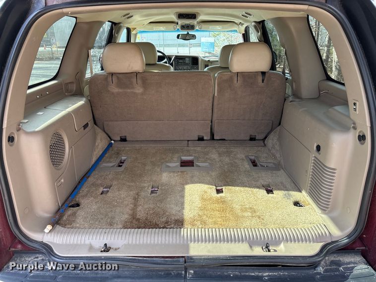 image for item FI1618 2002 Chevrolet Tahoe SUV